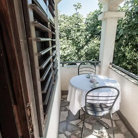 Studio In With Balcony, Wifi 4819-7 * Pakoštane