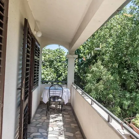 Studio In With Balcony, Wifi 4819-7 *